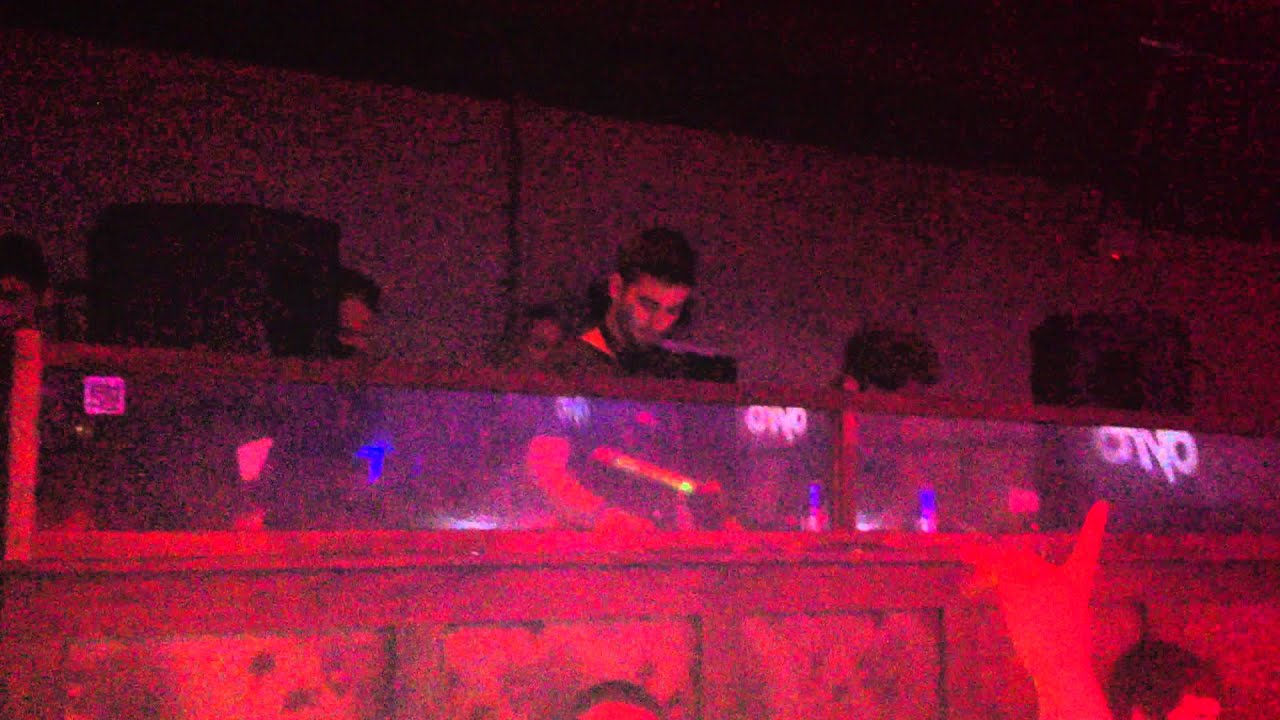 Dyro @ Knight Library Orlando, Florida 3/20/13 [2] - YouTube