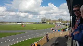 Caterham Supersport - Sprint on a kart circuit!