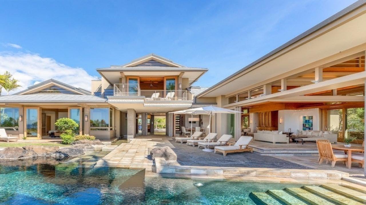 62-3704 S Kiekiena Pl, Kamuela, HI Presented by Yvonne Khouri-Morgan.