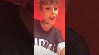 Doja Cat’s Old Musical.ly 25/7/2015 (lipsinging to “No Police”) - HD