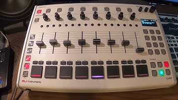 ISLA INSTRUMENTS S2400 12bit sampling drum machine (demo 126)