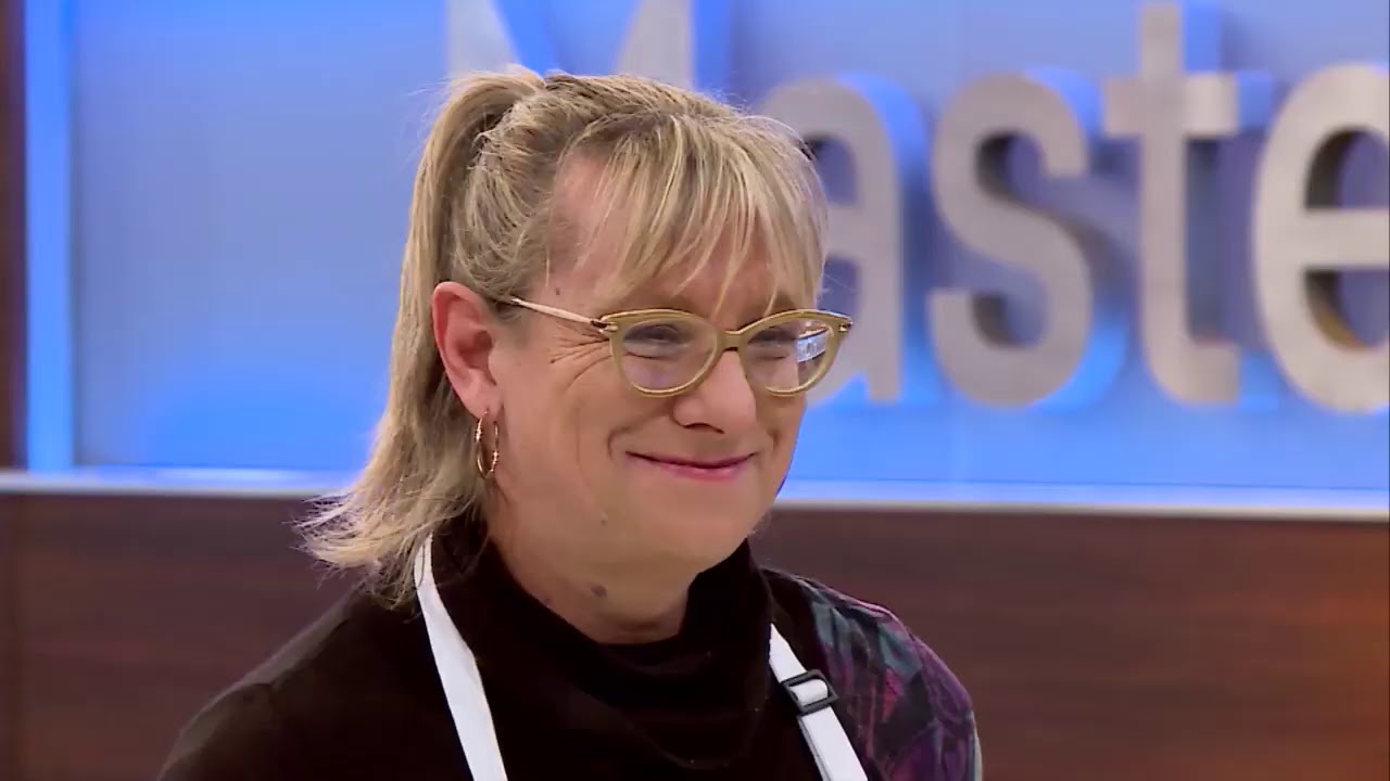 ¡Collette es la primera eliminada de la competencia!