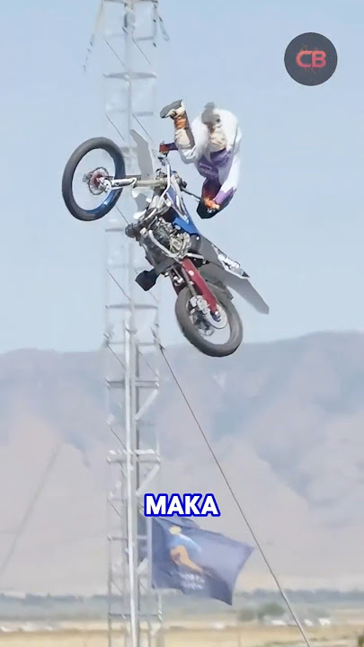 atraksi motocross yang hanya dia bisa melakukannya