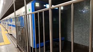 都営6500形6506F　神保町駅4番線発車　20250706 091810