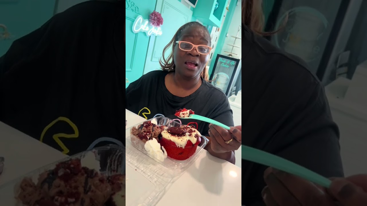 Red Velvet Cinnamon Roll