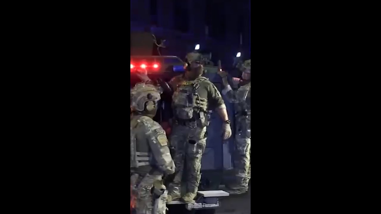 ICE Storms Chicago Homes in Early Morning Raid