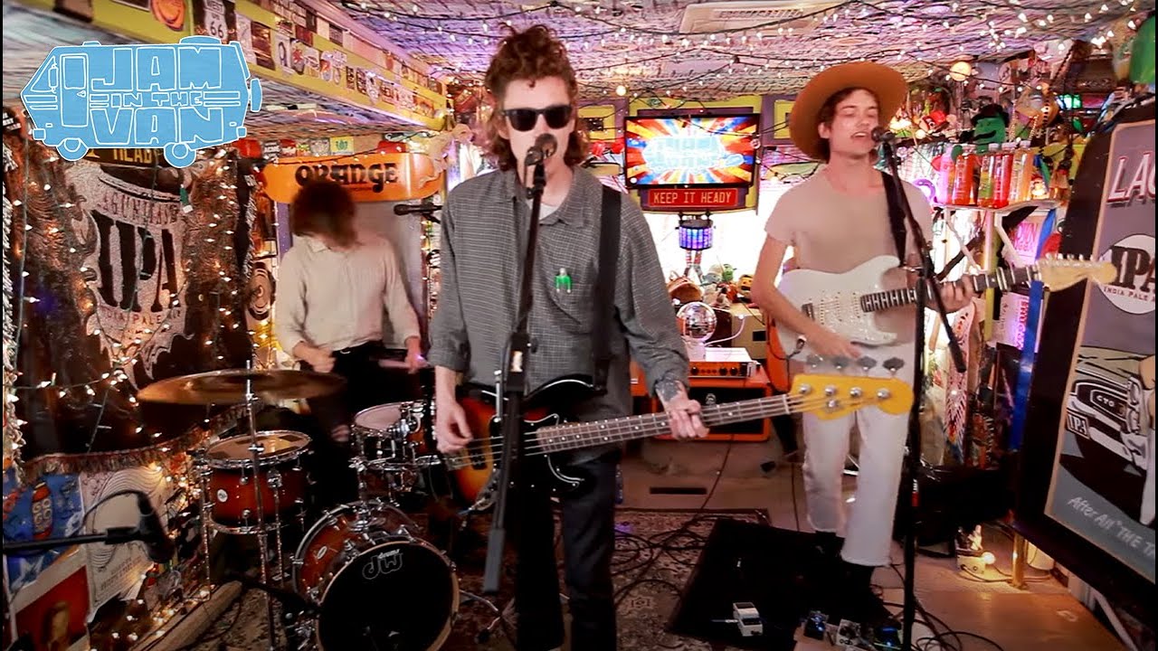 VUNDABAR - "Big Funny" (Live at JITV HQ in Los Angeles, CA 2018) 