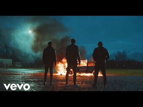 Watch VSO - SOMMET (Clip Officiel) ft. KIK on YouTube