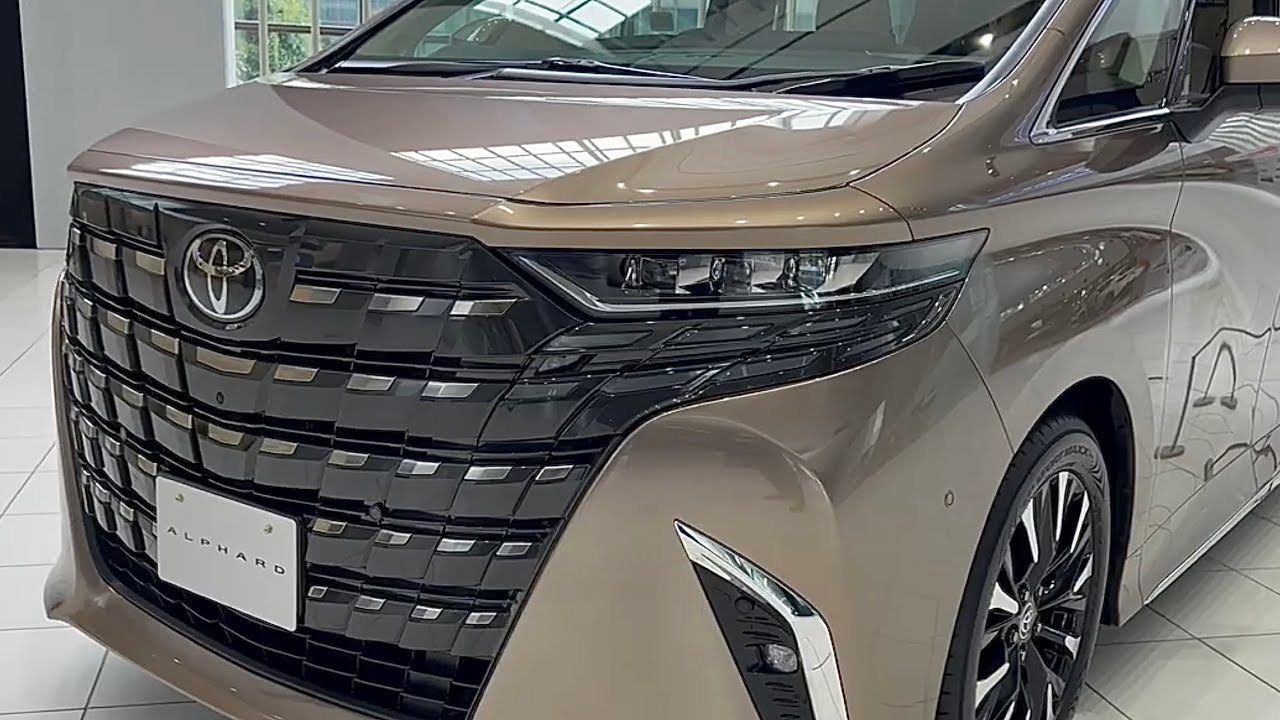 Toyota Alphard executive lounge 7 seater complete family car with massager seat and big sunroof