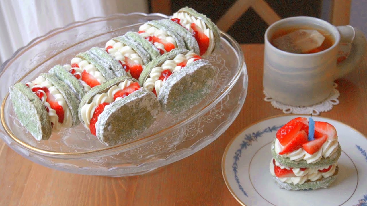 피스타치오 딸기 다쿠아즈 만들기 Pistachio Dacquoise Recipe 피스타치오 다쿠아즈 레시피 다쿠아즈 만드는법 다쿠아즈 케이크 노밀가루 베이킹 휩가나슈 라즈베리 잼