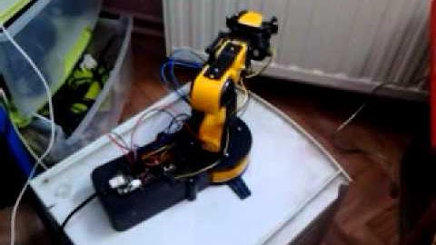 Bras-robot Velleman KSR10