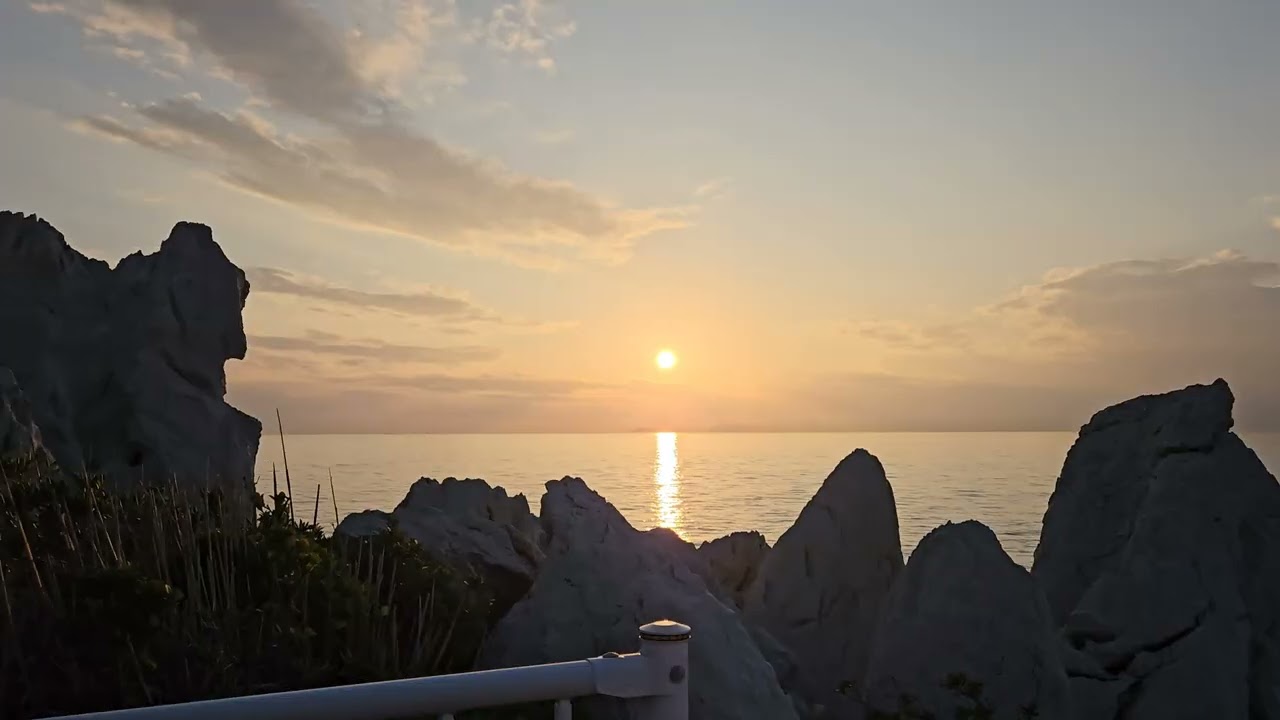 Aegean sea in Wakayama. 和歌山のエーゲ海。白崎海洋公園 - YouTube