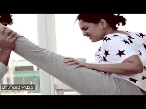 Actress  sonakshi  sinha  Hot  work out  watch  .wow 🙂