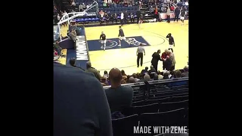 Justin Robinson Dunk