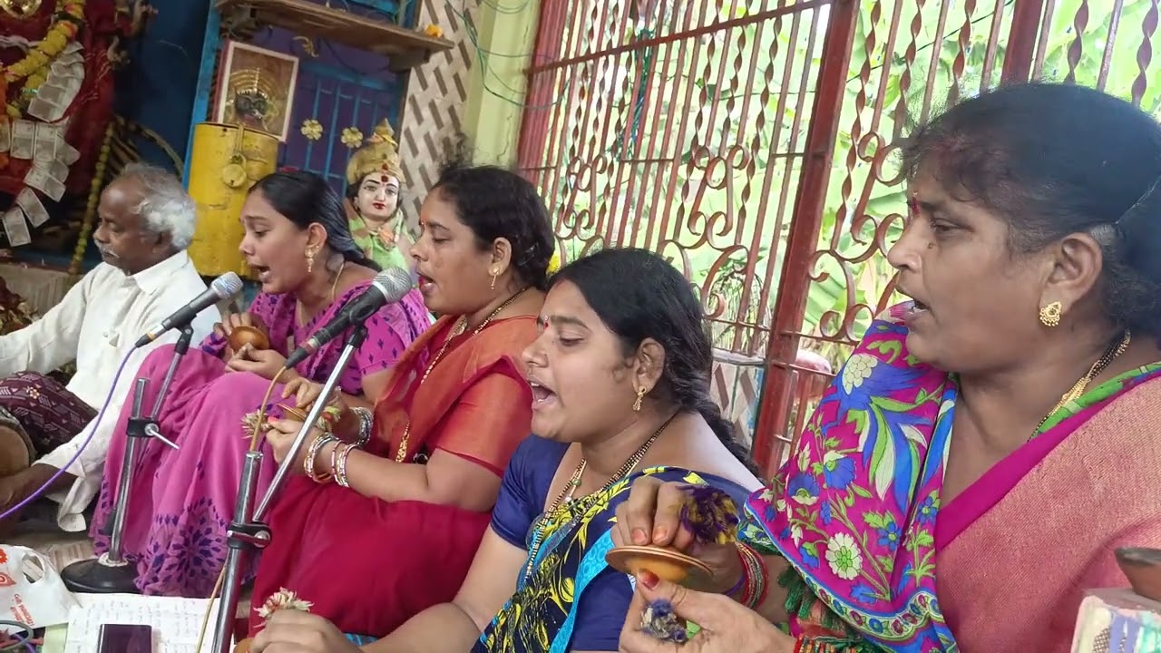 యశోదమ్మ నీ కొడుకు ఏడి