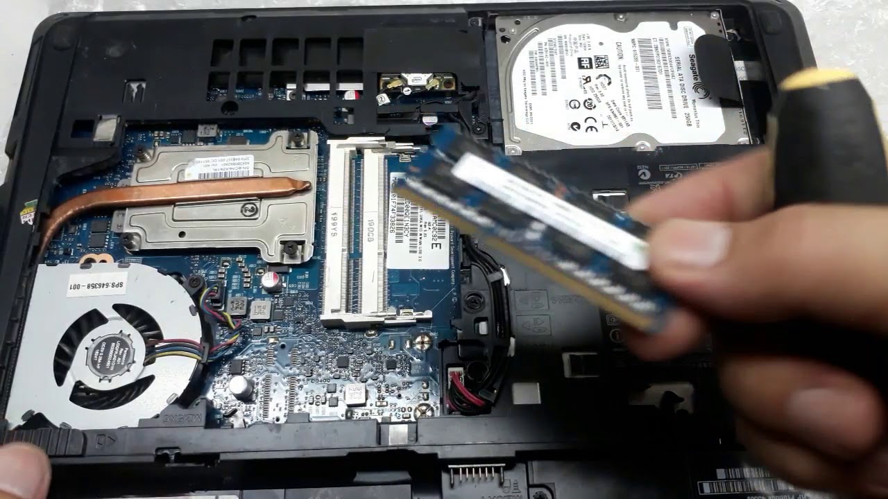 Cara upgrade Ram,harddisk dan membuka fan processor hp probook 4430s