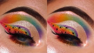 Pride Glitter Rainbow Cut Crease | Tutorial