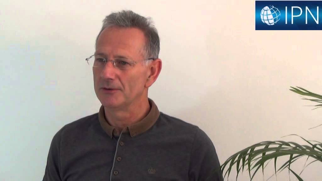 Beverley Holt asks Phil Johnson "How can you relate working with athletes to working with Business?"