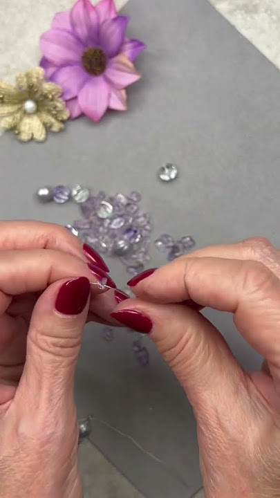 DIY jewelry making gift ideas. Beading patterns. 