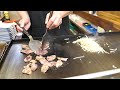 【新世界・ホルモン道場】ハラミ、マメ。 Master making Horumon-Yaki chef.