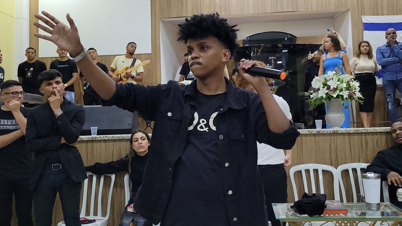 VEJA O QUE ACONTECEU NA IGREJA QUANDO ELE CANTOU 😭 Eliwelton Raymond - Sala de Adoração