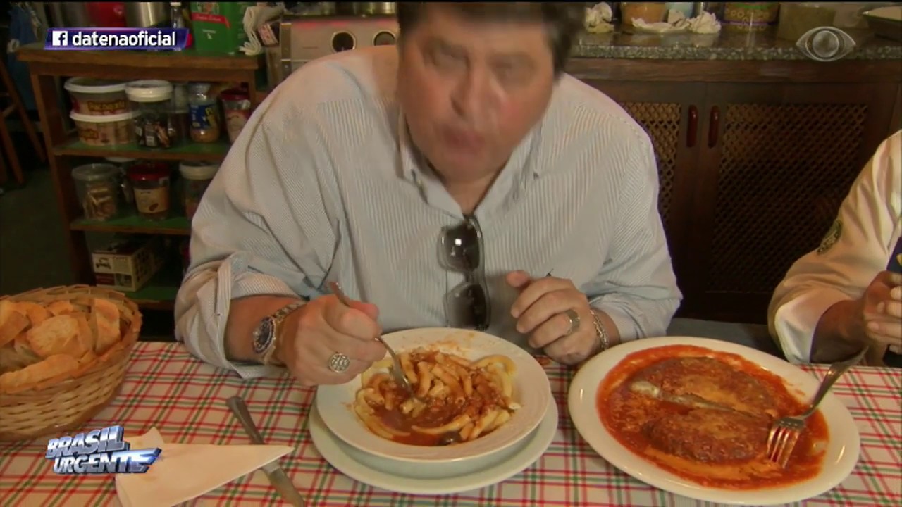 Datena apresenta o rei do polpetone em SP