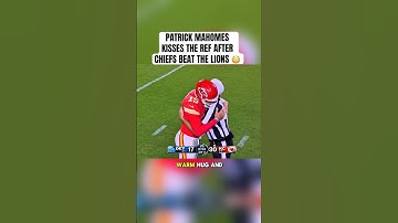 Patrick Mahomes KISSES the ref after Kansas City Chiefs defeat the Detroit Lions 😳