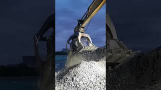 🔄 Screen, size, reuse — all on site. #heavyequipment #excavatorattachments #screeningbucket