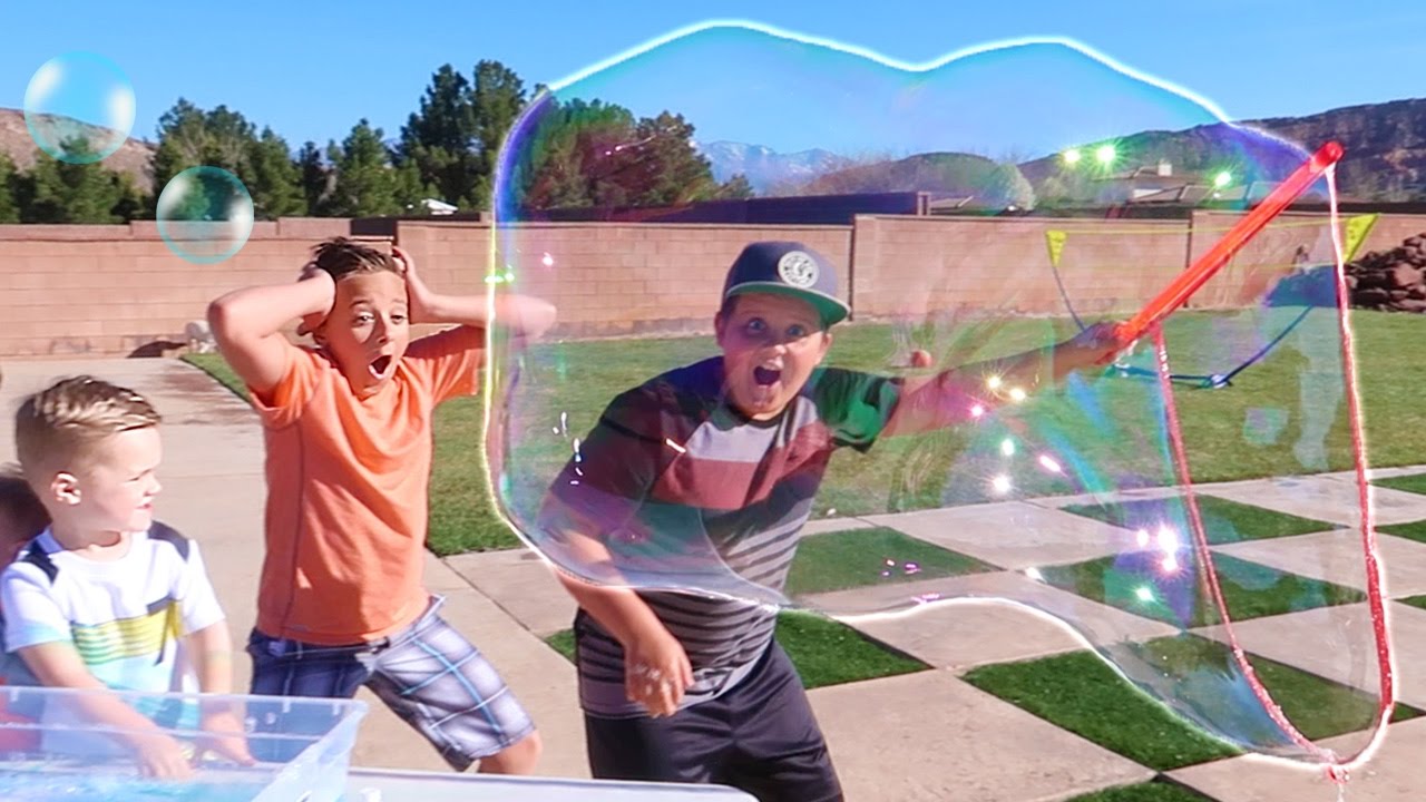 DIY Super Giant Crazy Bubbles In Our House - Bubble Thing