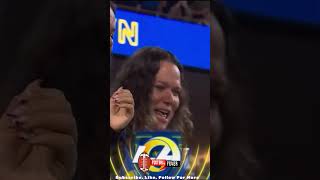 Kyren Williams FINDS HIS MOM after  TOUCHDOWN