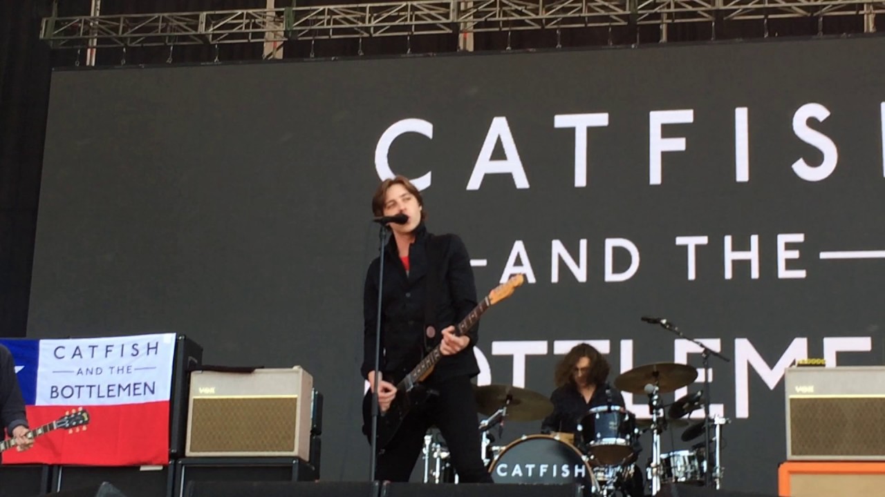 Homesick/Kathleen Catfish and the Bottlemen (Lollapalooza Chile 2017
