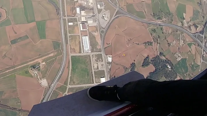 My first Friday Freakout skydiving malfunction - massive line twist and spinning