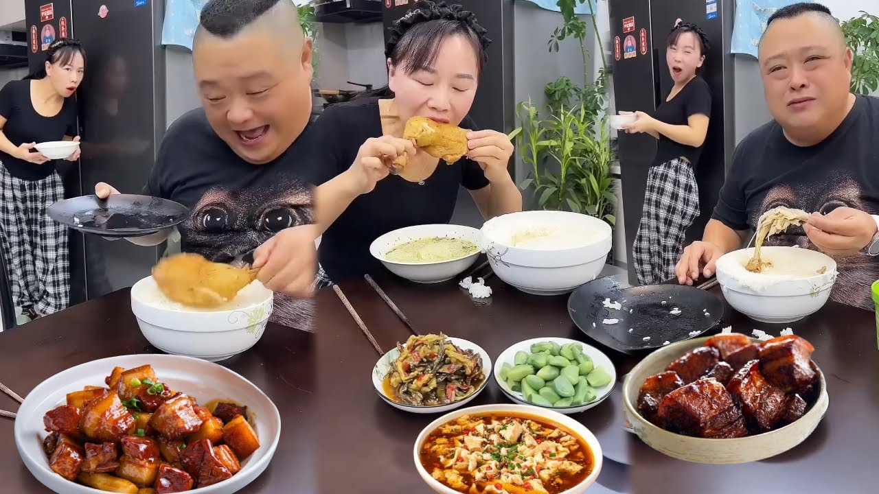 老公偷吃的毛病又犯了，我偷偷把他藏得雞腿吃光了，他只得到了雞骨頭【胖嫂美食】