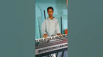 መዳኔ ይገርመኛል አዲስአለም Medane Yegrmgnal Classical Mezmur 