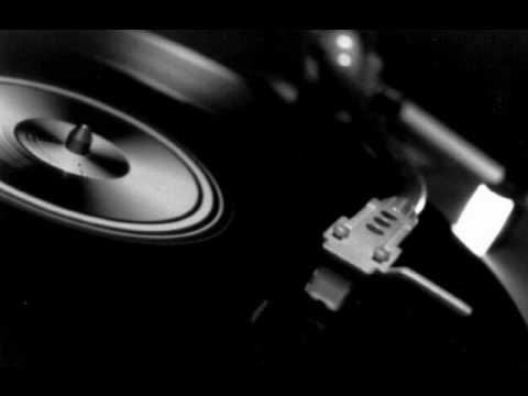 Alex Under Base ft. Mirela - Feelings 2009 (Club Mix)