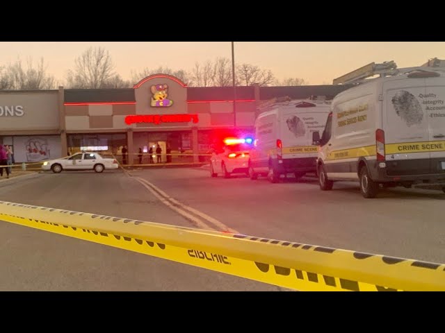 IMPD: Man killed in shooting outside Chuck E. Cheese