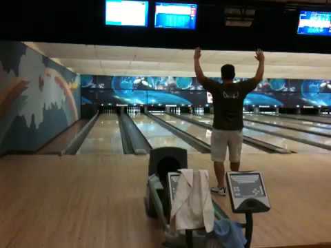 Unorthodox bowling technique - YouTube