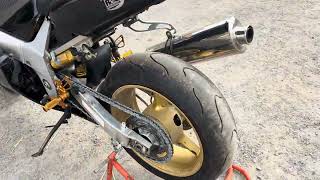 Suzuki GSXR600 K1 2001 | Breaking for Parts | Track Bike Walk Around | Knee Down Track Spares