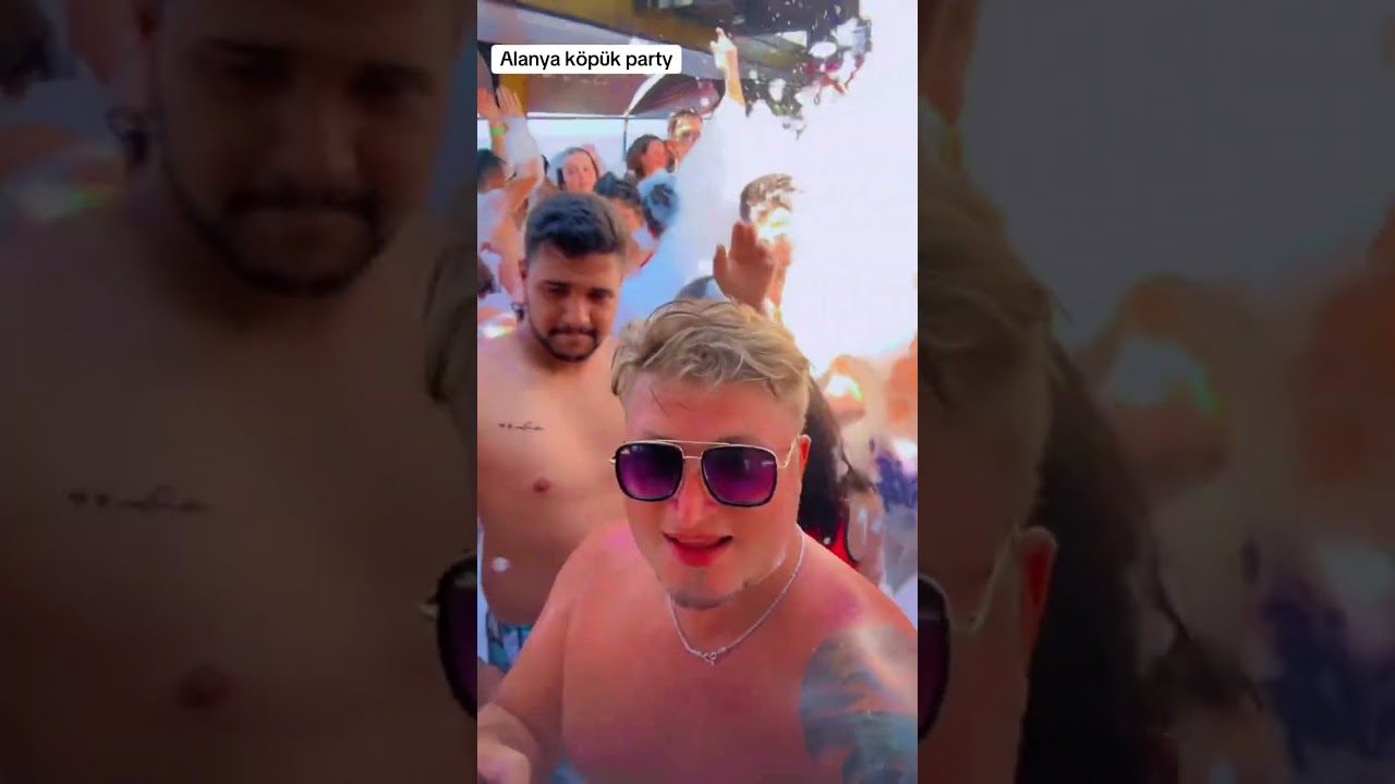 Alanya tekne turu köpük partisi