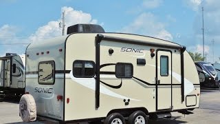 Excellent Little 21' 2014 Venture Sonic 170VRD 2,995 Lbs. Couples Camper!!