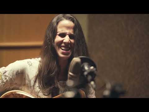 Mediterráneo/La Música del Vacío - Clara Cantore