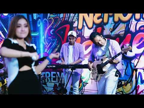 shinta arsinta - ginio [ live music om new monata]