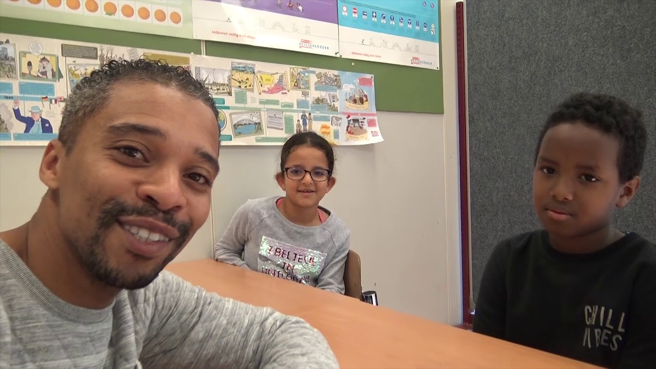 ACHTER DE SCHERMEN BIJ: SCHOOLRAP - BREDESCHOOL MERENWIJK!