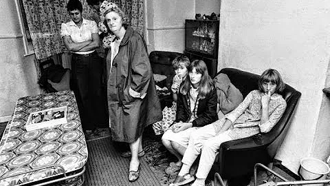 the conjuring enfield poltergeist ! ACTUAL FOOTAGE...