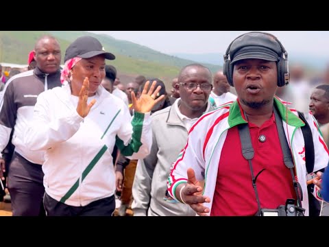 Simbizi Na First Lady Umunezero Nimwinshi Mubakongonani Bari Munkambi Mu Ruyigi 