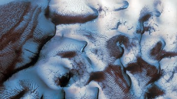 WATER ICE ON MARS, RAW IMAGES TAKEN BY NASA