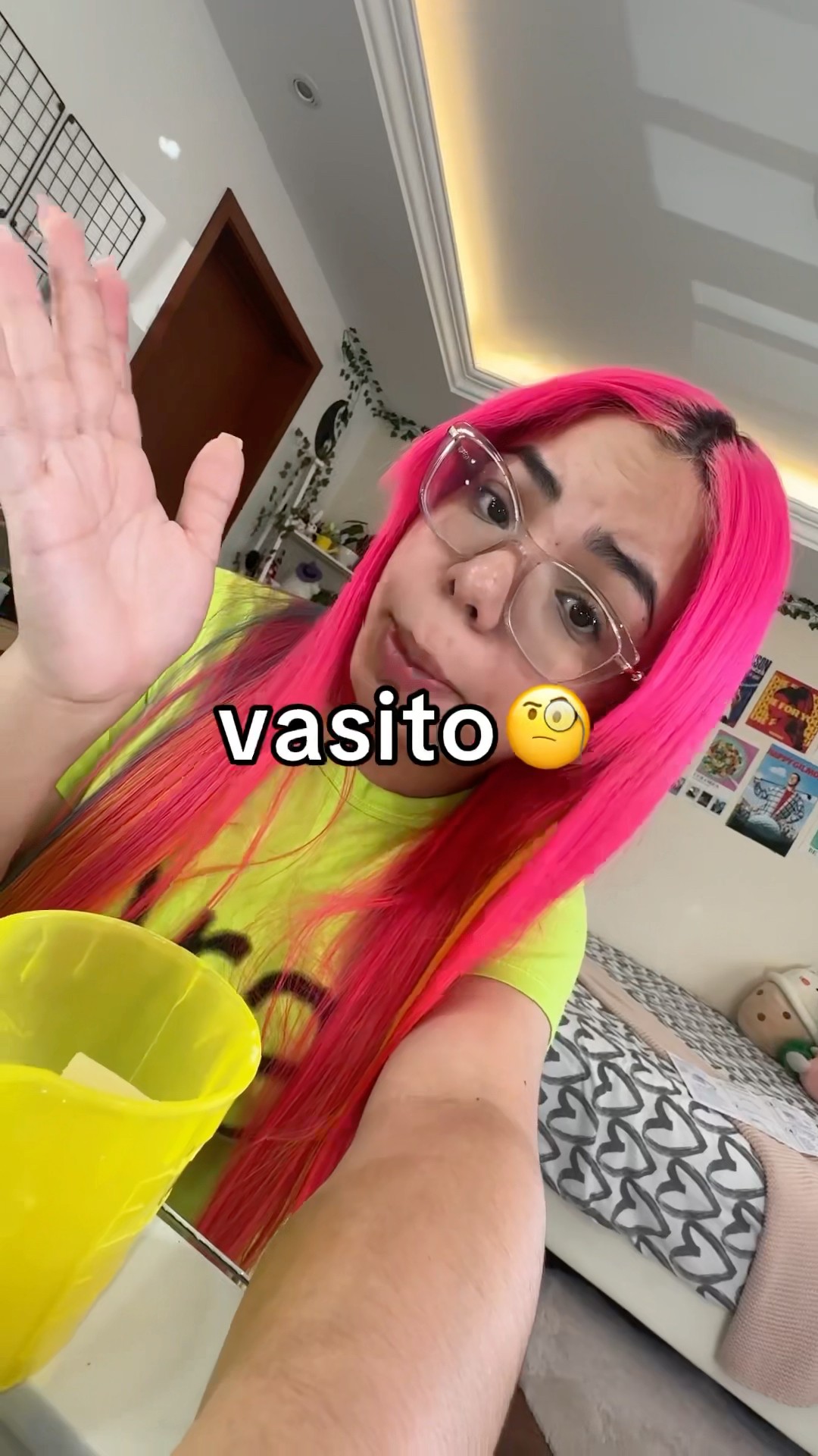 MI MAMÁ SE BURLA