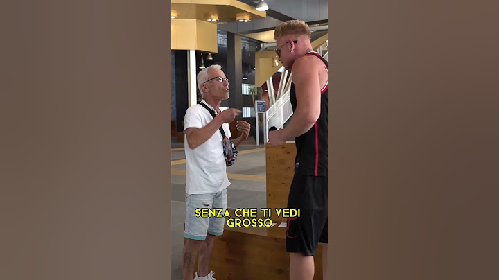SCHERZO A SCAMPIA FINITO MALE! 🤯 #sim1workout