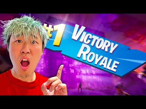 MY FIRST WIN OF SEASON 8 in Fortnite!