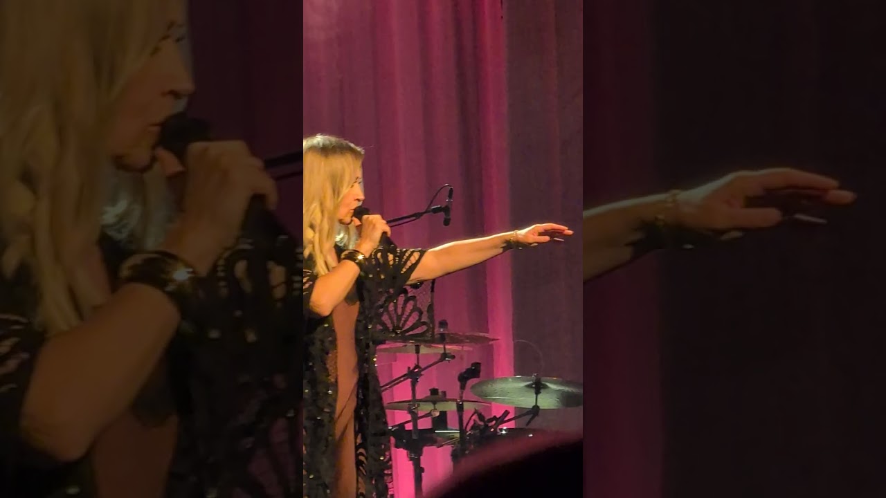 Lara Fabian -live concert a Geneve- J'y croire encore